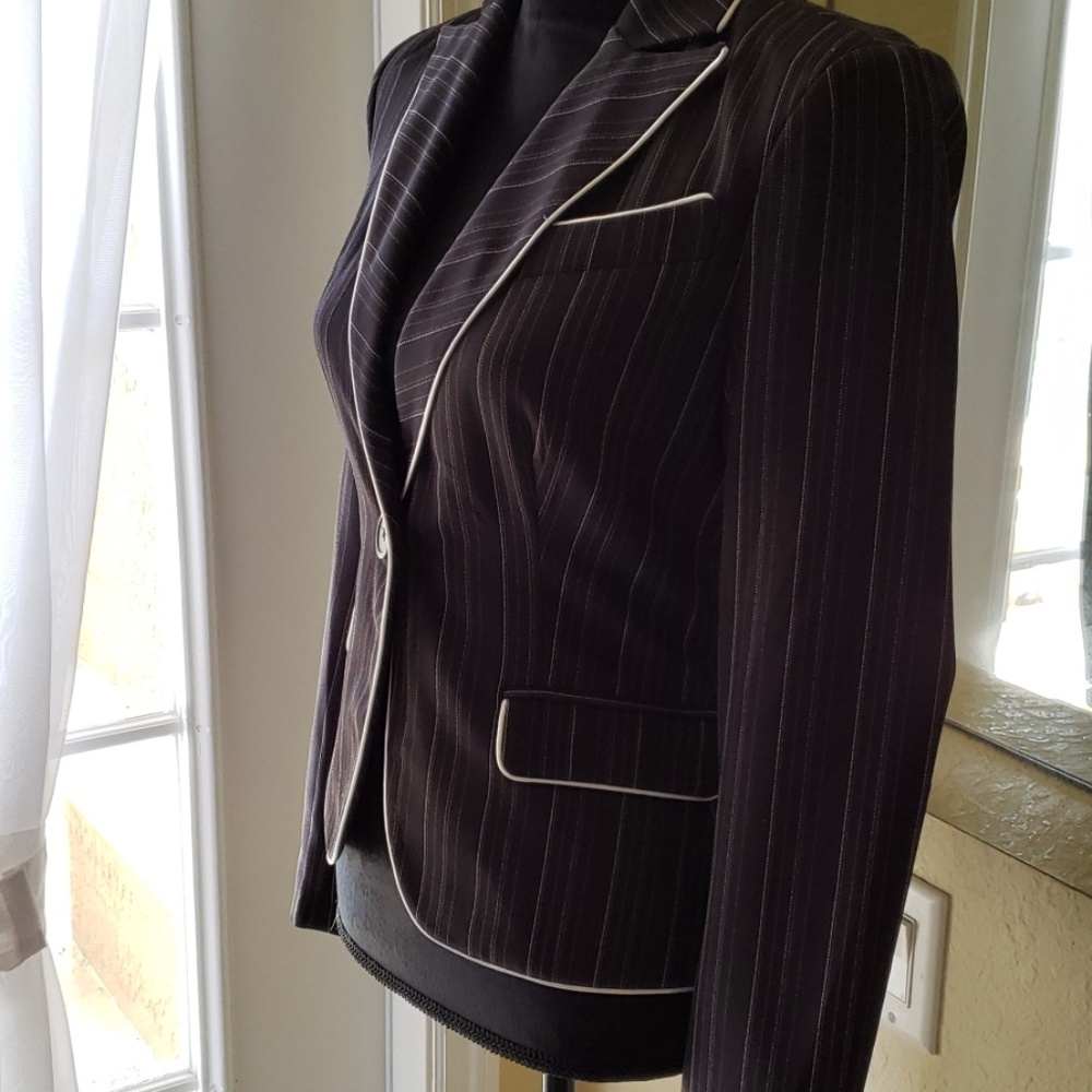 Select jacket - Picture 4 of 7